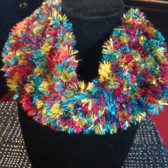 Cowneck Scarf - Picture 1 of 2